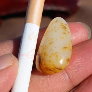 方言和田玉精品特色油润新疆洒金皮白玉籽料原石玩料玉吊坠挂件a1